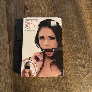 Brand Neww NEVER OPENED LuxFetish Open Mouth Gag fully adjustable